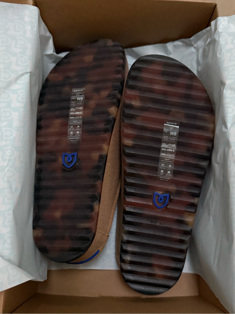 ROTHYS The Casual Clog in Butternut (warm Tan color) Size US8 brand new in box - Picture 5 of 7